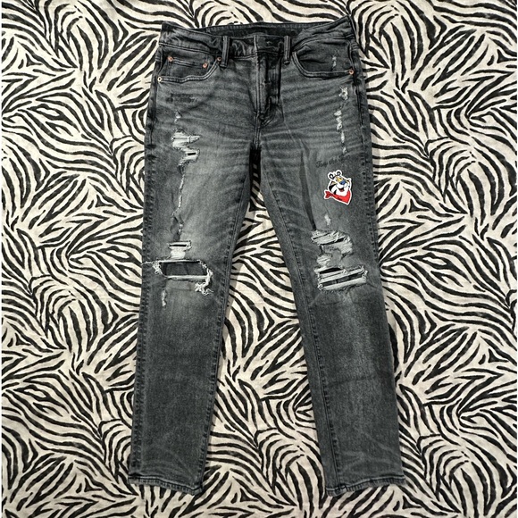 American Eagle - Picture 2 of 4